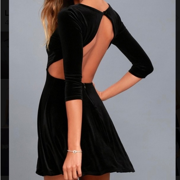 NWOT Black Velvet Lulus Bodycon Dress size xs - Picture 1 of 2